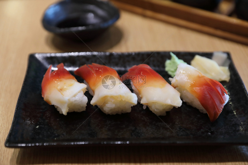 蛤寿司以木本为的日食品风格图片