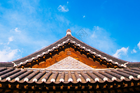 韩国瓷砖屋顶老旧的当地房屋图片