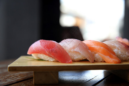 金鱼鲑海贝斯寿司木本底图片