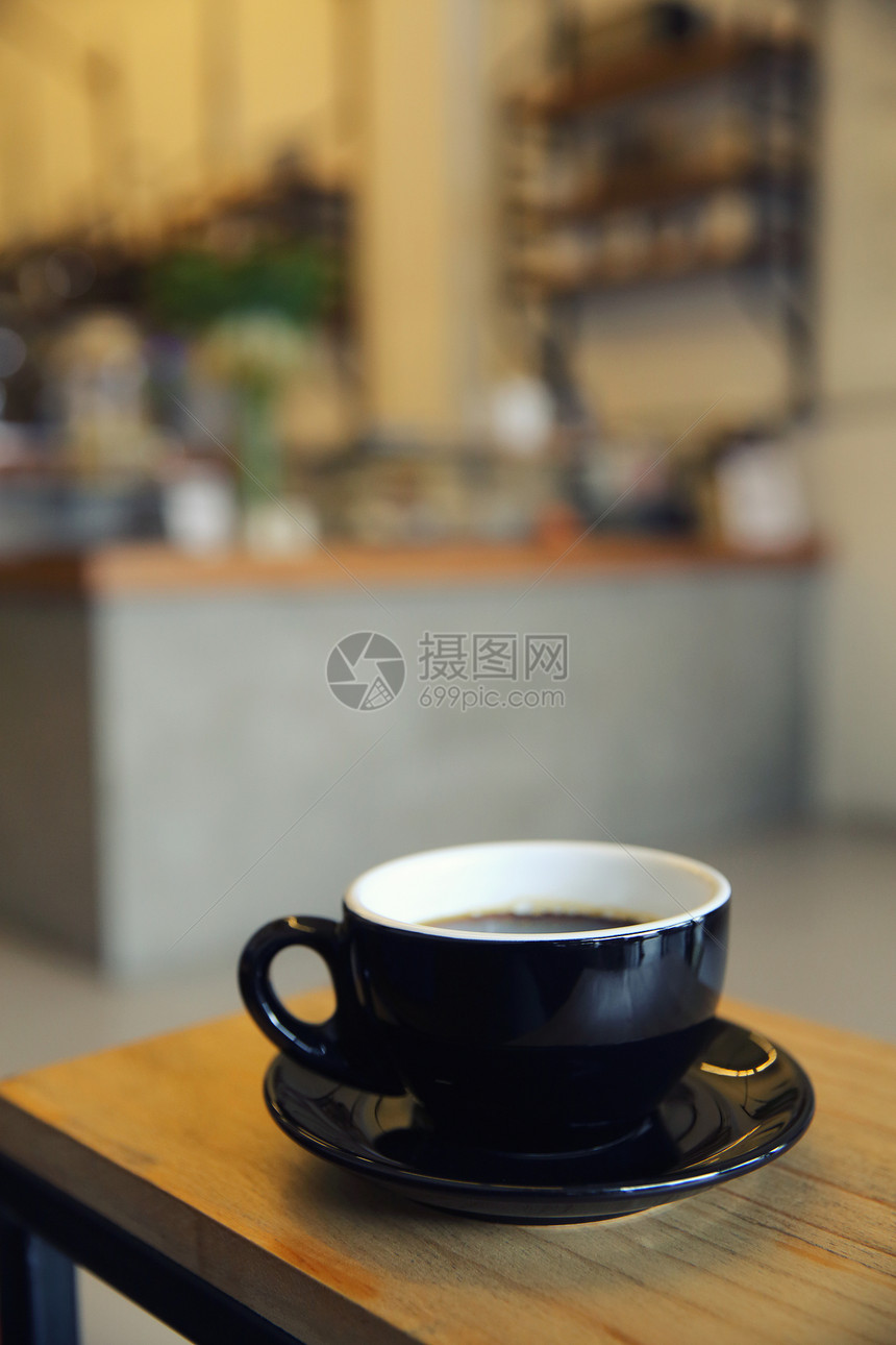 咖啡店木材背景黑咖啡图片