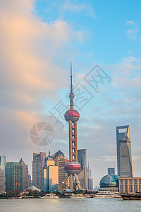 有名的上海Tv塔台和城市天际线图片