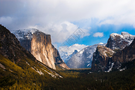 Yosemit公园ca高清图片