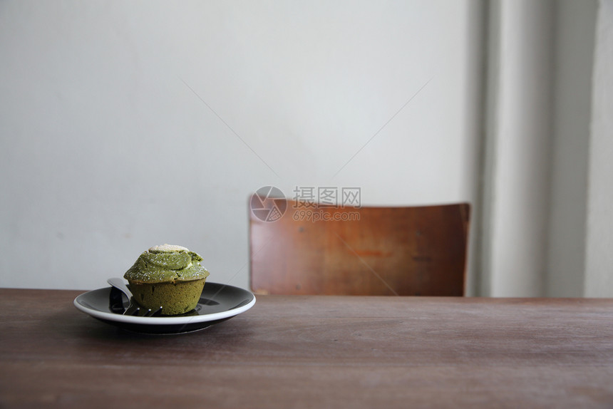 木上绿茶松饼图片
