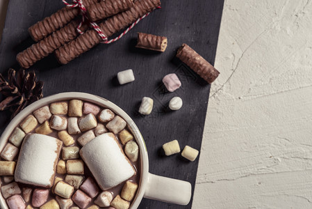 棉花糖和巧克力棍棒图片