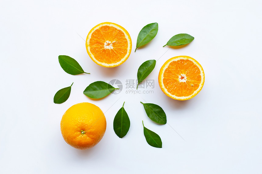 新鲜橙色柑橘水果白底有叶子图片