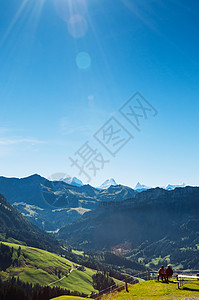 马尔巴赫2013年秋天Marbcheg滑雪区的明日下旅游者中部的wishzerland生物圈保护区背景