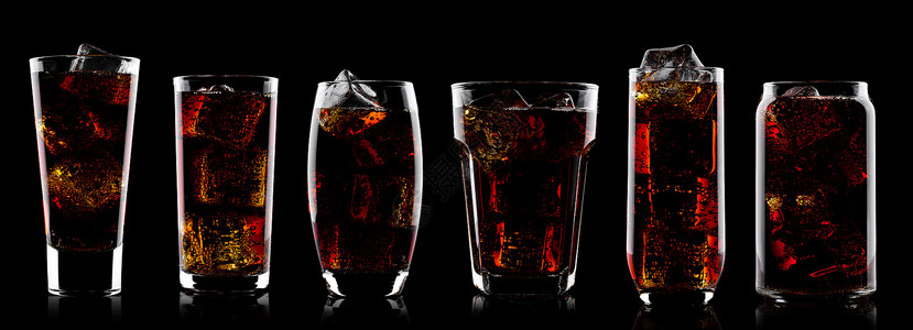 喝杯的可乐苏打水黑色底带冰块图片