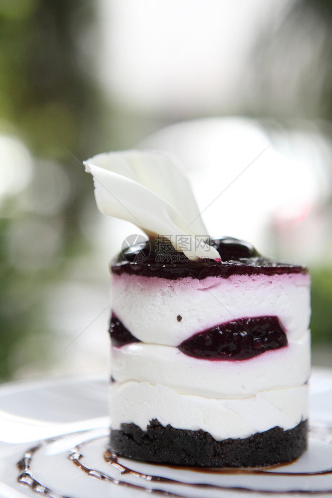 蓝莓芝士蛋糕片图片