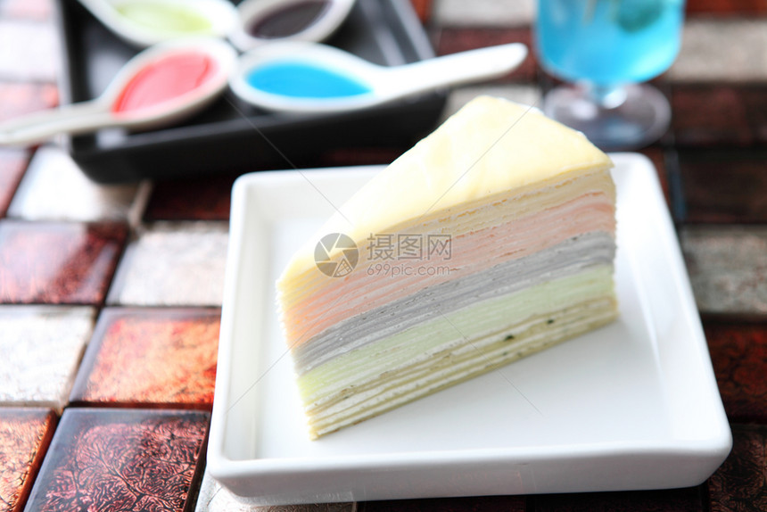 彩虹胡椒蛋糕图片
