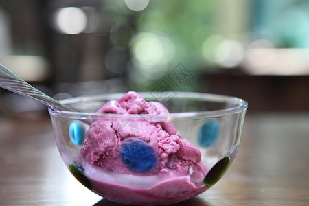 蓝莓雪糕图片