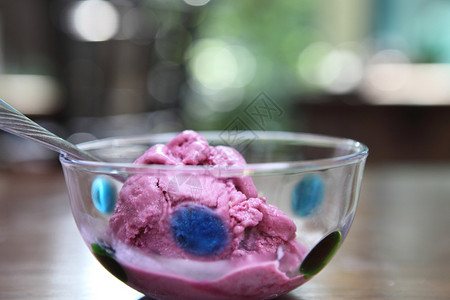 蓝莓雪糕图片
