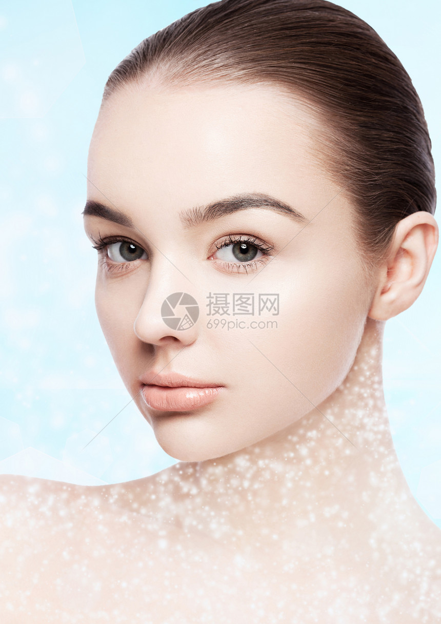 美丽的水疗皮肤护理模特图片