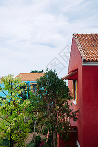 2014年月日201年华欣泰王国彩色红地中海风格的乡村房屋背景图片