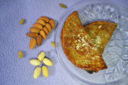 麦芽饼是一种煎作为甜点或通常在霍利节上制作的零食高清图片