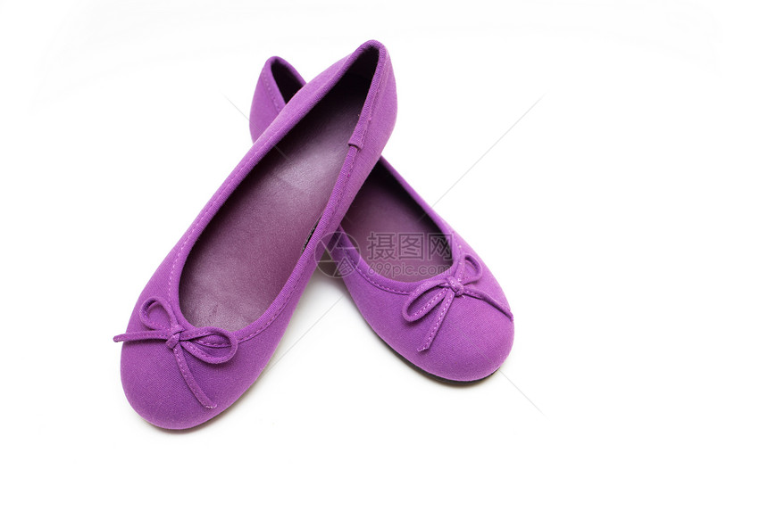 美丽的紫色鞋子图片