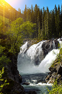 世界著名的瀑布rjukandefosn诺威高清图片