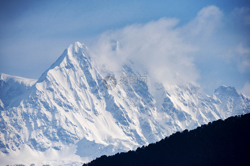 从devriyatlgrhwlutrkhndia中看到的海马拉扬峰talind图片