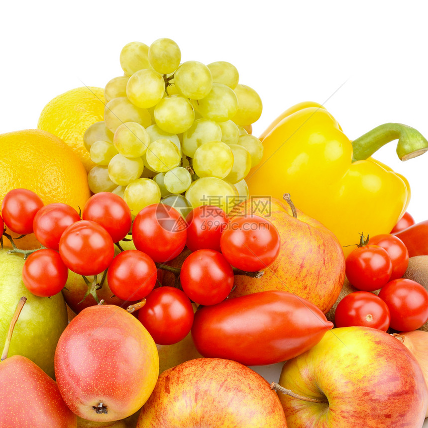 一套在白色背景上隔离的水果和蔬菜健康的食物图片