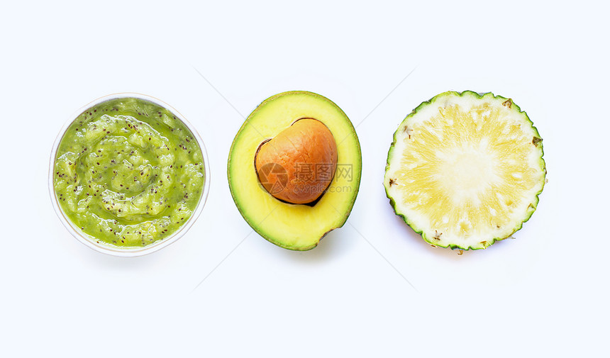 kiwavocd和菠萝新鲜水果和天然原料用于自制皮肤护理和白底清洗图片