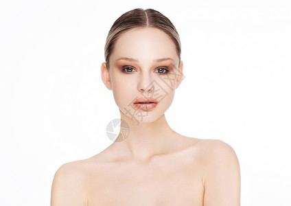 天然化妆皮肤护理的模特图片