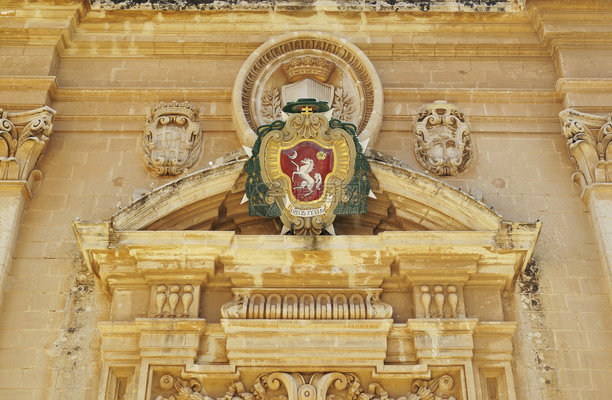 在麦地那的圣保罗大教堂前门详细节图片