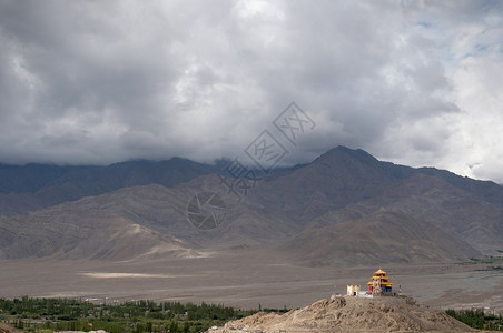 利赫拉达贾穆和卡什米尔附近的修道院利赫贾穆和卡什米尔附近的修道院图片