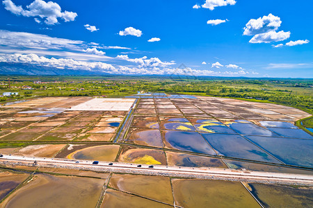 扎达尔地区空中观察克罗亚蒂的达马提地区高清图片