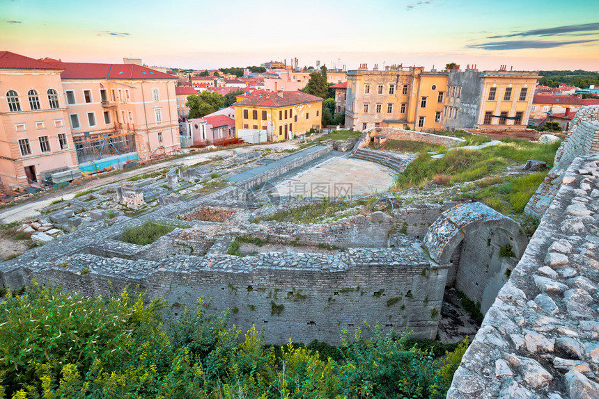 普拉老罗马剧院的废墟景象克罗亚州图片