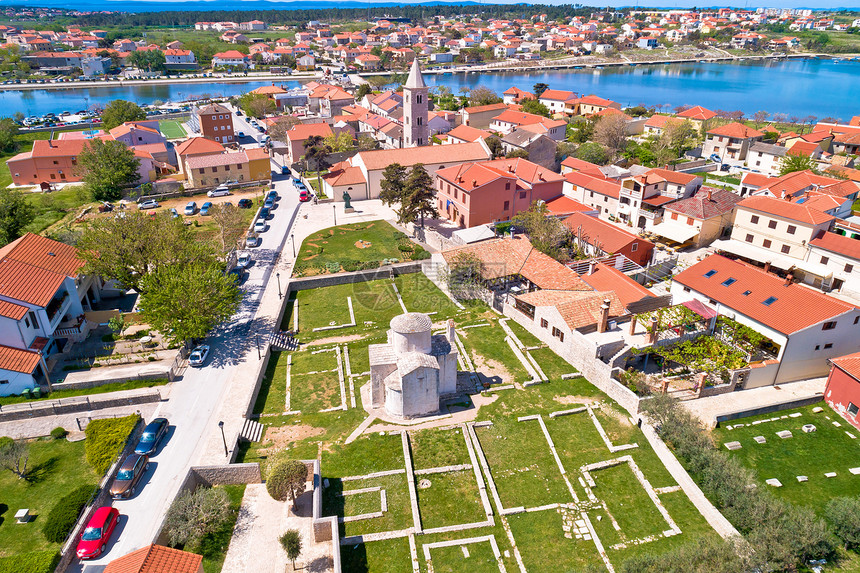 具有历史意义的宁镇地标空中观察croati的dlmti地区图片