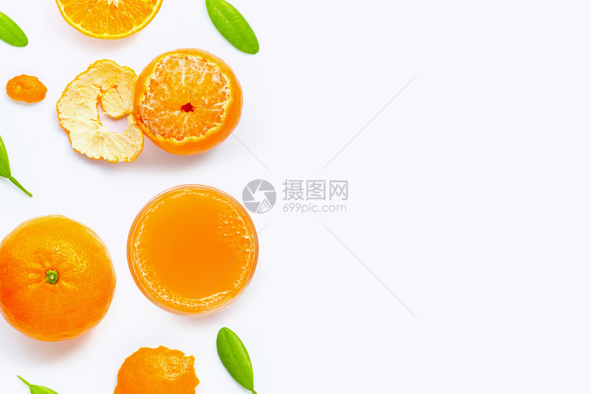 高维生素c新鲜橙汁和水果白底隔离复制空间图片