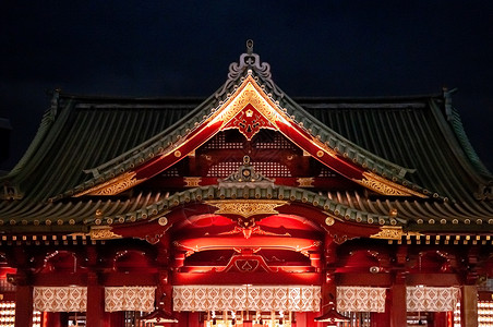 惠达卫浴2018年月4日东京本康达Myojin古老主殿堂在夜晚的黑暗中成长背景