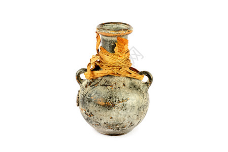 传统水波纹样式白色背景的美丽陶瓷花瓶反向样式背景