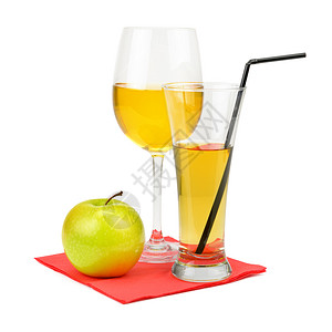 新鲜苹果汁水孤立在白色背景上生素食品图片