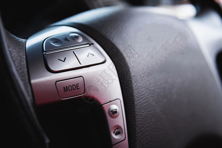用控制按钮关闭方向盘汽车立体声系统控制图片