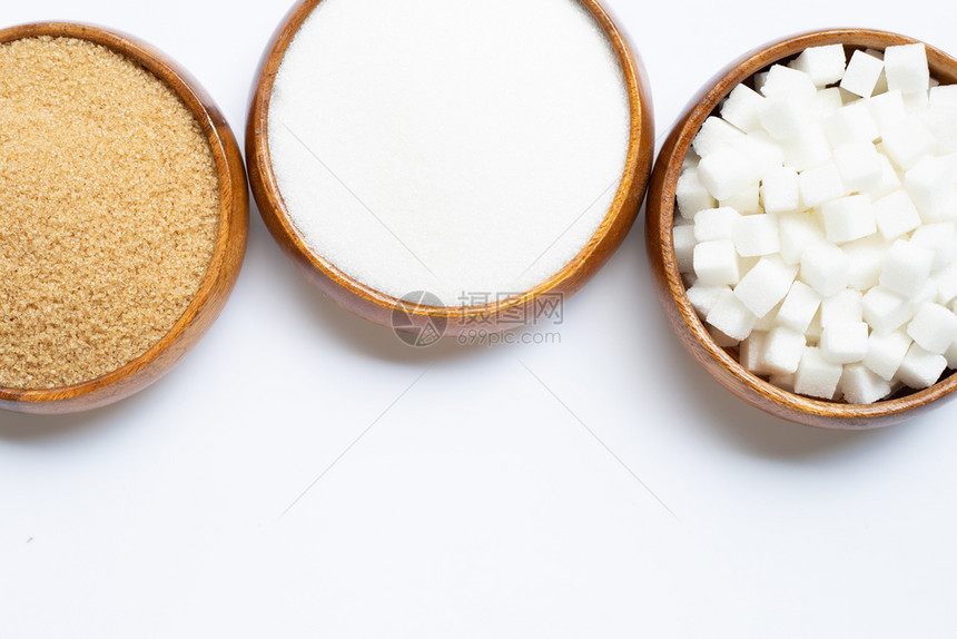 木碗中的晶状体糖精糖图片