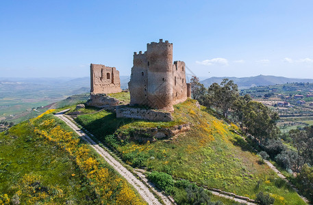 西里城堡中世纪空风景图片