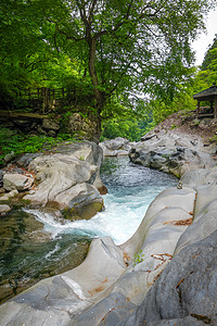 动漫卡通潘斯特达亚加瓦河上的坎曼富基深渊地点日本尼科雅潘卡曼加富基深渊日本尼科伊潘背景