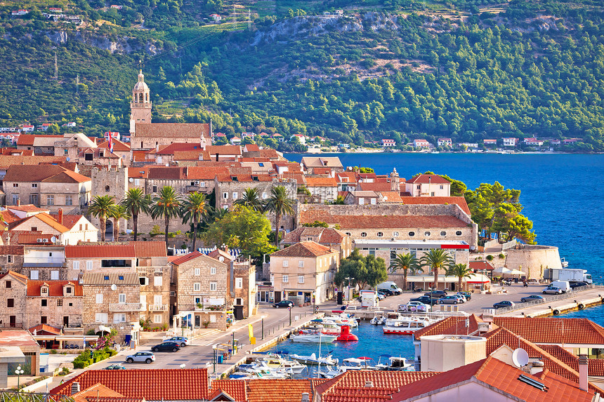 具有历史意义的Korcula全景镇南部croati群岛的屿图片