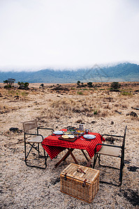 野外餐坦桑尼亚语高清图片