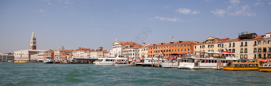 夏日的venic美景意大利的venic运河景象图片