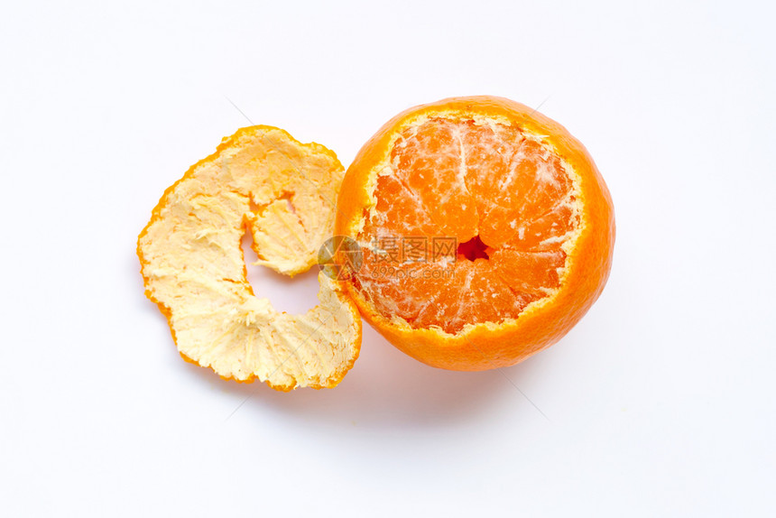 白色背景上的橙果子顶视图图片