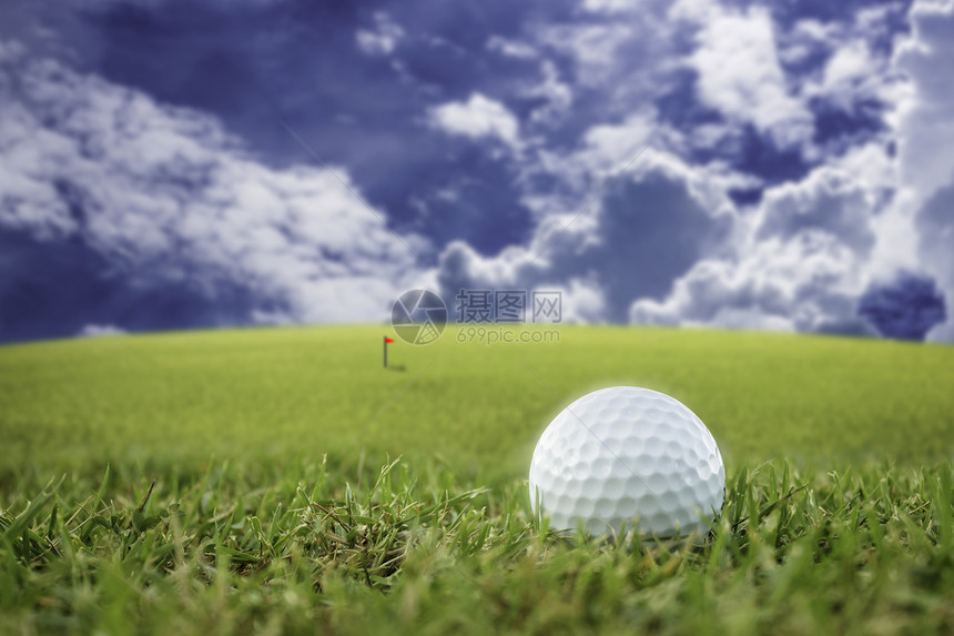 软焦点高尔夫球图片