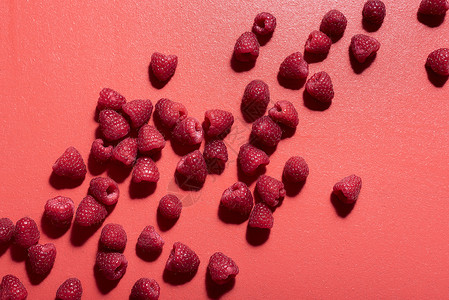 红莓甜的夏季水果图片