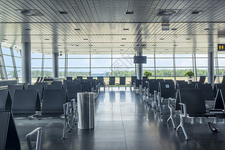 机场空出厅有舒适的轮椅等待旅行和运输概念现代机场内候厅有空椅图片