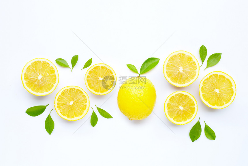 白色背景的新鲜柠檬图片