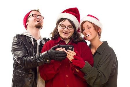 三个朋友享受着一手机起被隔离在白色背景上图片
