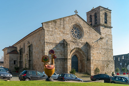 在barcelos的antmrior教堂有60个区是全国数目最多的城市背景图片