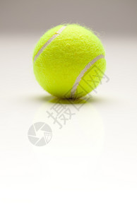 单球单网球在经过分级的背景上略微反射背景
