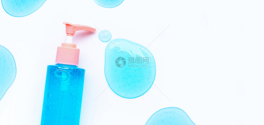 水泵瓶中的洗涤剂凝胶白色背景复制空间手卫生冠状保护概念图片