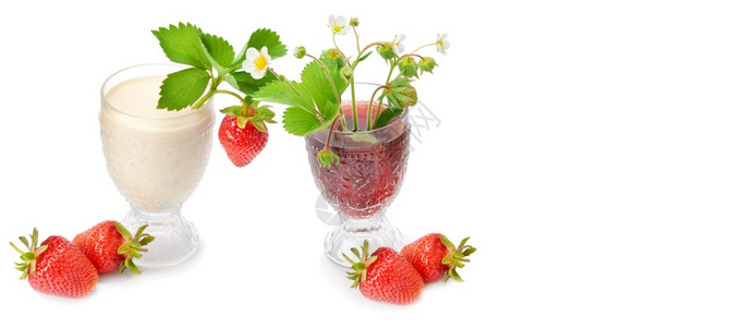 白背景上的草莓汁和水果冰淇淋空闲的文字间宽幅照片图片